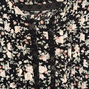 Anthropologie Maeve Celyn Black Floral Lace Trim Blouse Top Women Size 12